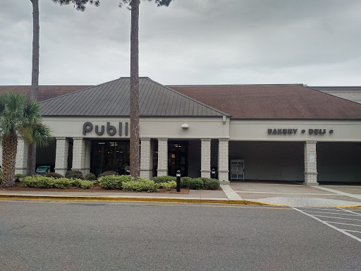 Supermarket «Publix Super Market at Festival Centre at Indigo Park», reviews and photos, 45 Pembroke Dr, Hilton Head Island, SC 29926, USA