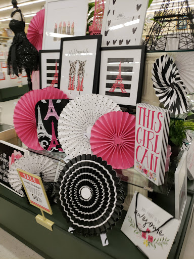 Craft Store «Hobby Lobby», reviews and photos, 9265 N Fwy Service Rd E, Fort Worth, TX 76177, USA
