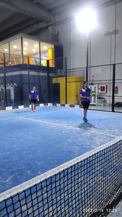 PADEL INDOOR GUISSONA