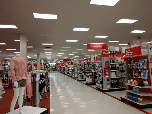 Department Store «Target», reviews and photos, 1057 Eastshore Hwy, Albany, CA 94710, USA