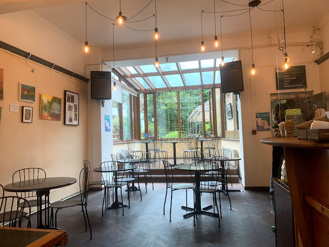 Comments and reviews of Gallery Cafe
