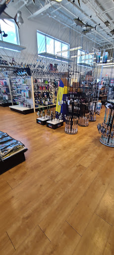 Marine Supply Store «West Marine», reviews and photos, 2401 S Andrews Ave, Fort Lauderdale, FL 33316, USA