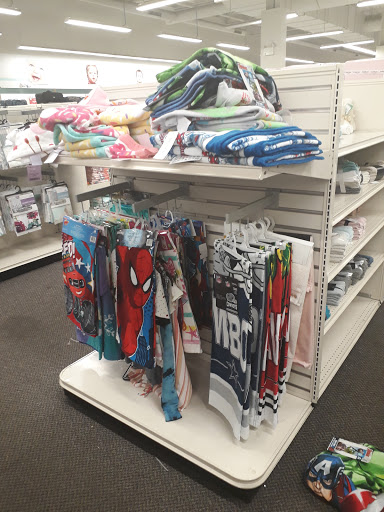 Clothing Store «Burlington Coat Factory», reviews and photos, 4500 S Damen Ave, Chicago, IL 60609, USA