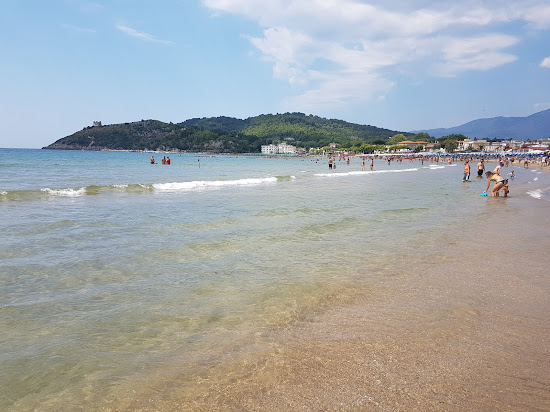 Spiaggia di Scauri