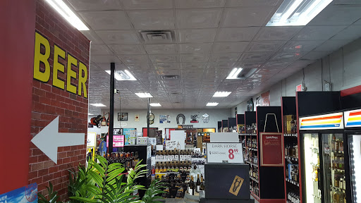 Liquor Store «Broadway Discount Liquors», reviews and photos, 415 E Broadway, Gallatin, TN 37066, USA