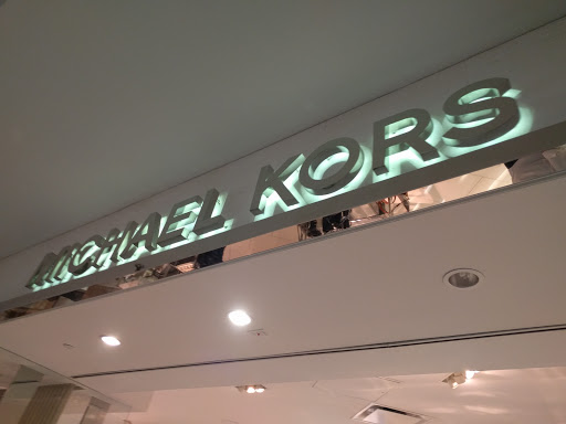 Fashion Accessories Store «Michael Kors», reviews and photos, 5 Woodfield Mall e, Schaumburg, IL 60173, USA