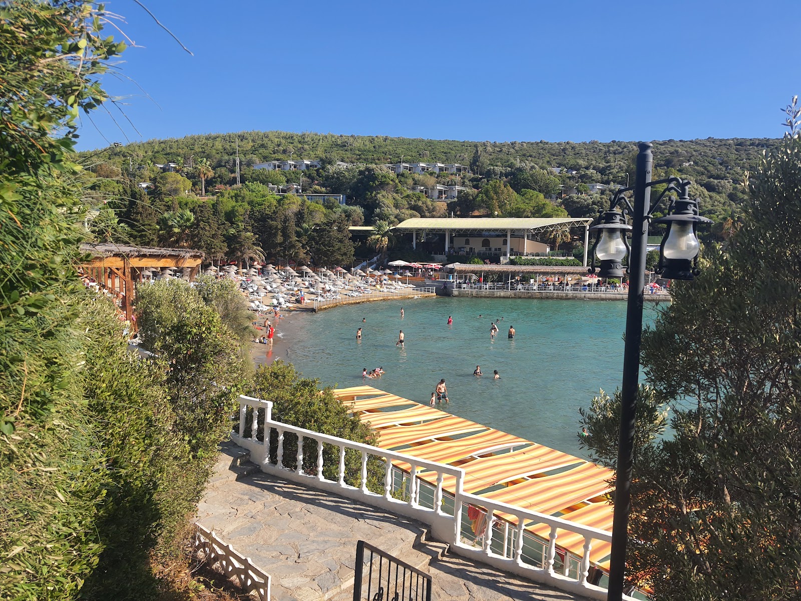 Foto von Iliksu Yerel Ozel Egitim Merkezi Beach hotelbereich
