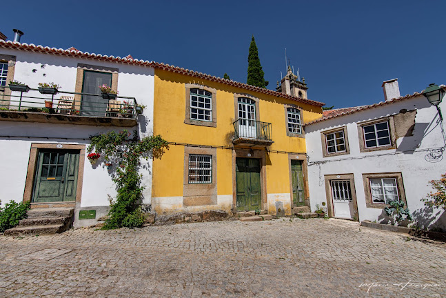 Torre do Relógio de Almeida - Agência de viagens