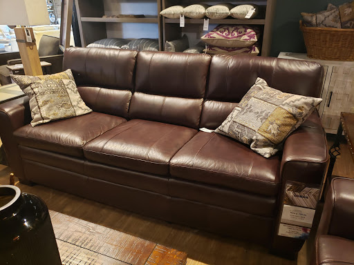 Furniture Store «Art Van Furniture», reviews and photos, 6500 E 14 Mile Rd, Warren, MI 48092, USA