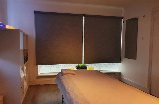 Melvyn's Therapy Room - London
