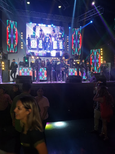Discotecas latinas en Tijuana