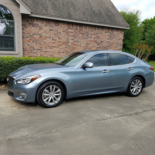 Auto Body Shop «Sewell Collision Center of Houston», reviews and photos, 111 Stage Runn Dr, Houston, TX 77090, USA