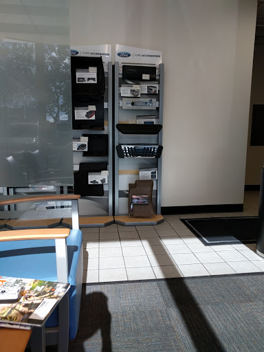 Ford Dealer «Northside Ford Truck Sales, Inc.», reviews and photos, 6221 NE Columbia Blvd, Portland, OR 97218, USA