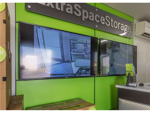 Extra Space Storage image