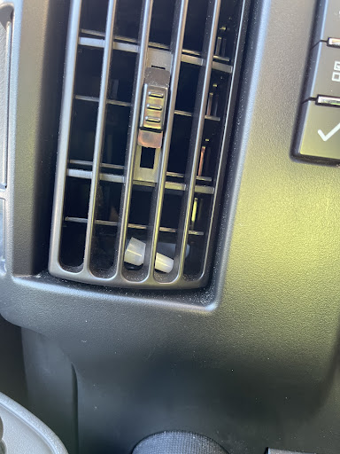 Electronics Repair Shop «Auto Electronic Specialists», reviews and photos, 2428 Nolensville Pike, Nashville, TN 37211, USA