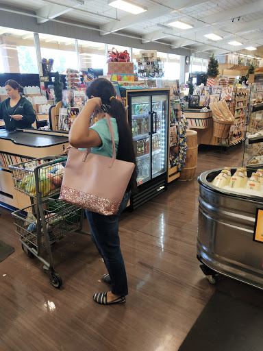 Health Food Store «Sprouts Farmers Market», reviews and photos, 835 W Foothill Blvd, Claremont, CA 91711, USA