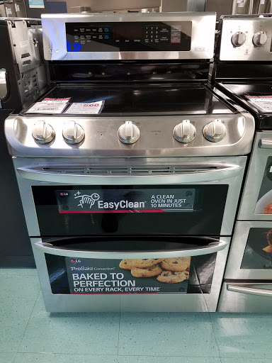 Appliance Store «Famous Tate Appliance & Bedding Center», reviews and photos, 3347 Henderson Blvd, Tampa, FL 33609, USA