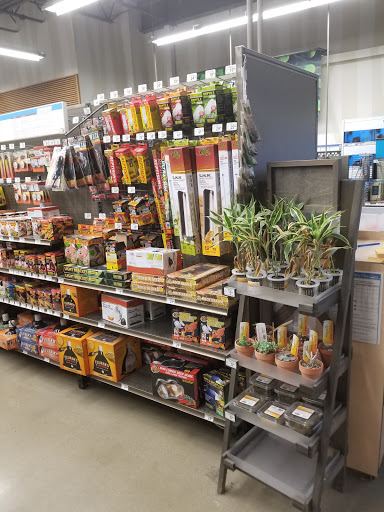 Pet Supply Store «Petco Animal Supplies», reviews and photos, 15475 Annapolis Rd #100, Bowie, MD 20715, USA