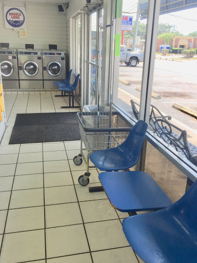 Laundromat «Discount Coin Laundry», reviews and photos, 103 S Parsons Ave, Brandon, FL 33511, USA