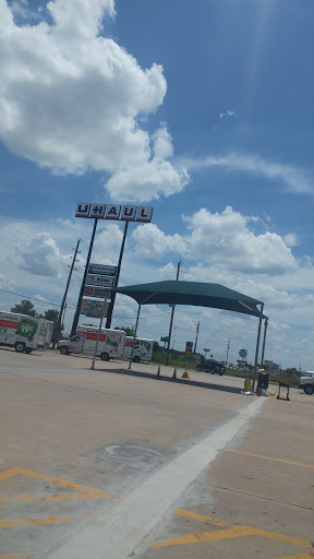 RV Storage Facility «U-Haul Moving & Storage at I-45», reviews and photos, 16405 I-45, Houston, TX 77090, USA