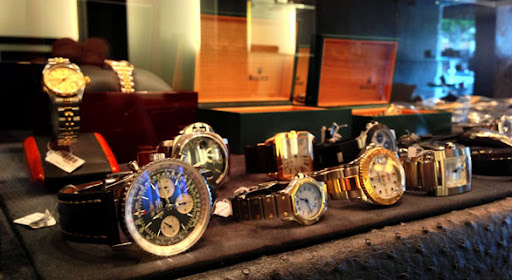 Jewelry Buyer «Altieri Jewelry & Watch Buyers», reviews and photos, 2204 Lincoln Blvd, Santa Monica, CA 90405, USA