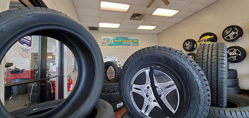 Tire Shop «Mavis Discount Tire», reviews and photos, 5061 PA-873, Schnecksville, PA 18078, USA