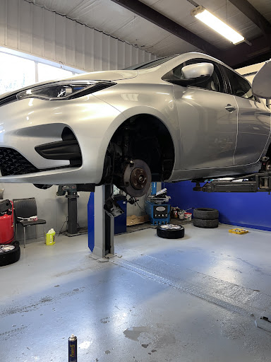 Photo 1 - Garage Jésus