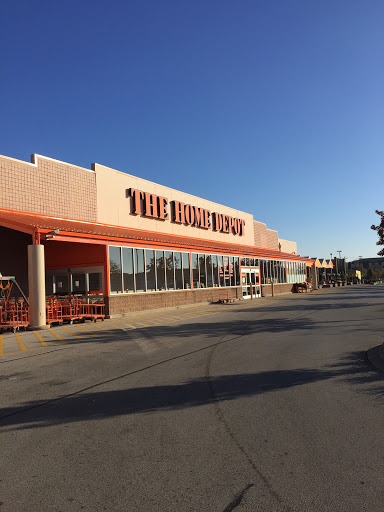 The Home Depot, 4060 95th St, Oak Lawn, IL 60453, USA, 