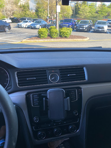 Auto Repair Shop «Koons Collision Repair Center», reviews and photos, 5800 Edsall Rd, Alexandria, VA 22304, USA