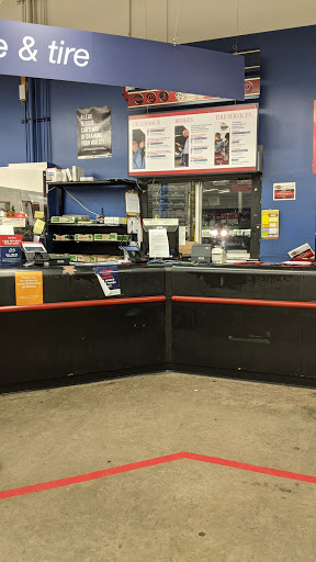 Auto Parts Store «Pep Boys Auto Parts & Service», reviews and photos, 205 Spencer St, Manchester, CT 06040, USA