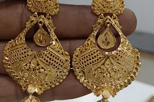 Radhika Jewellers image