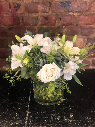 Florist «Avenue J Florist», reviews and photos, 1502 Avenue J, Brooklyn, NY 11230, USA