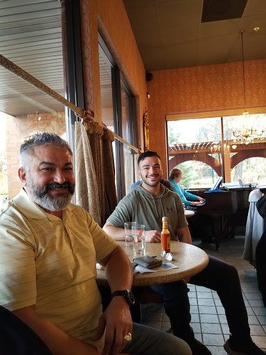 Shopping Mall «University Station Shopping Mall», reviews and photos, 2852 University Ave, Madison, WI 53705, USA