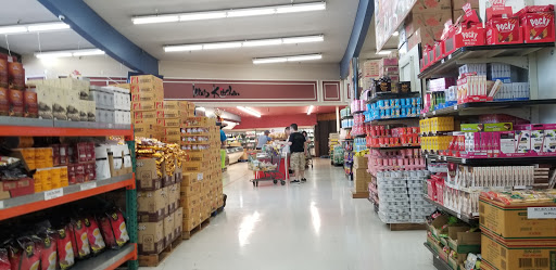 Asian Grocery Store «Hong Phat Food Center», reviews and photos, 101 SE 82nd Ave, Portland, OR 97216, USA