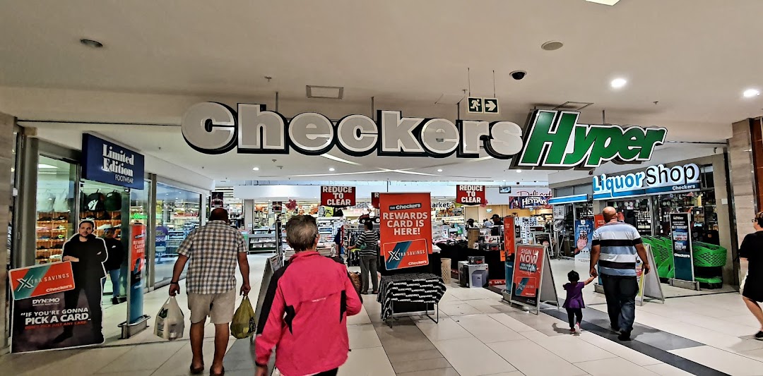 Checkers Hyper Tokai