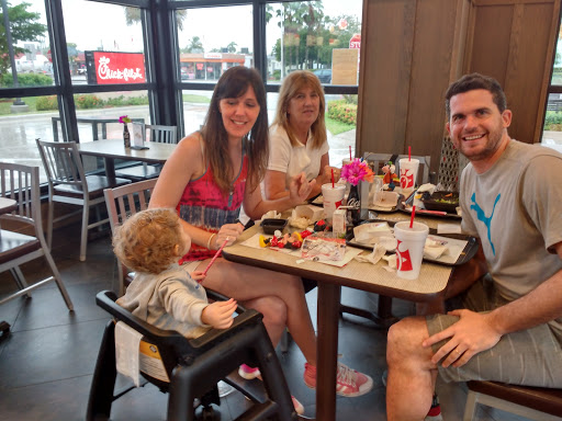 Fast Food Restaurant «Chick-fil-A», reviews and photos, 2650 N Federal Hwy, Fort Lauderdale, FL 33306, USA