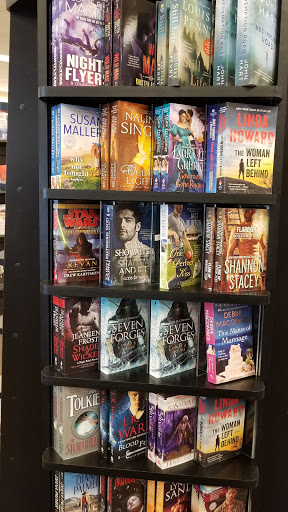 Book Store «Books-A-Million», reviews and photos, 10401 US-441 #0206, Leesburg, FL 34788, USA