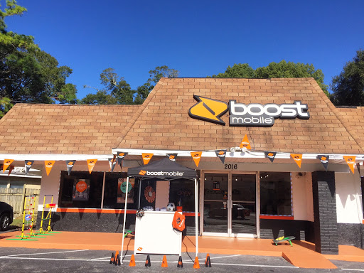 Telecommunications Service Provider «Boost Mobile Store Dream Team Wireless», reviews and photos, 2016 University Blvd N, Jacksonville, FL 32211, USA