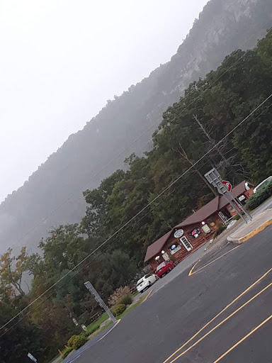 Rock Climbing Instructor «Eastern Mountain Sports Climbing School», reviews and photos, 3124 US-44, Gardiner, NY 12525, USA