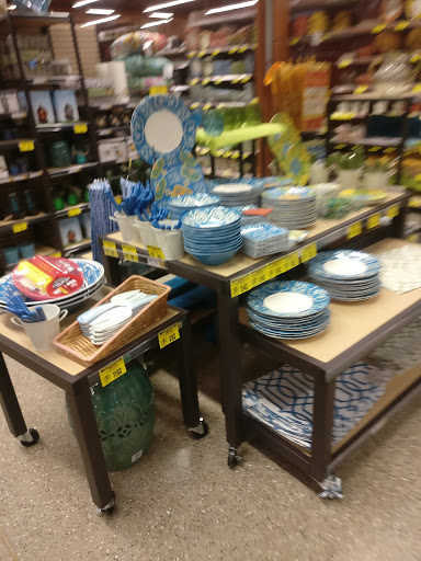 Supermarket «Wegmans», reviews and photos, 15 Woodbridge Center Dr, Woodbridge, NJ 07095, USA