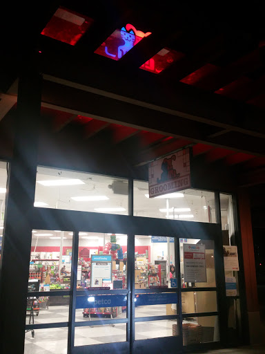 Pet Supply Store «Petco Animal Supplies», reviews and photos, 2310 S Shore Center, Alameda, CA 94501, USA