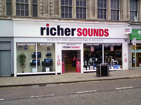 Richer Sounds, Hull - Hull