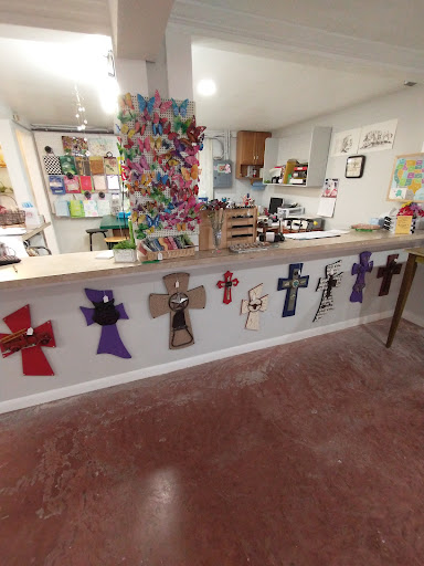 Antique Store «Hidden Talent Gifts & Antiques», reviews and photos, 400 S Main St, McGregor, TX 76657, USA