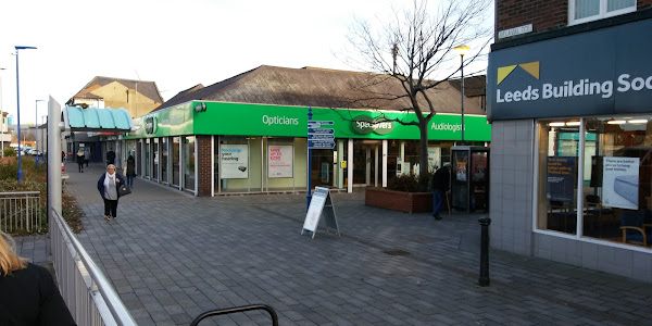 Specsavers Opticians and Audiologists - Blyth