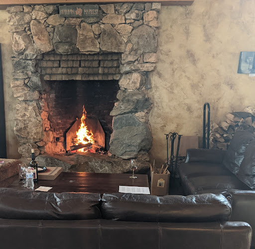 Winery «Barrel Oak Winery», reviews and photos, 3623 Grove Ln