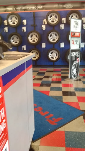 Tire Shop «Firestone Complete Auto Care», reviews and photos, 1001 N Beckley Ave, DeSoto, TX 75115, USA