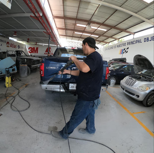 Taller de reparación de automóviles Heroica Matamoros