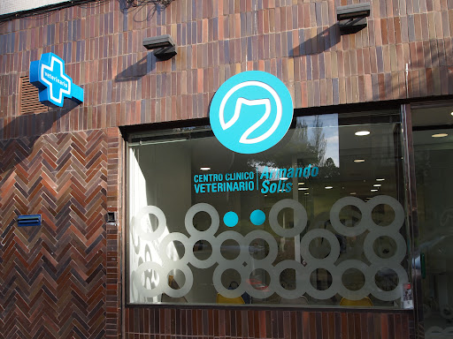 Centro Clínico Veterinario Dr. Armando Solís en Oviedo