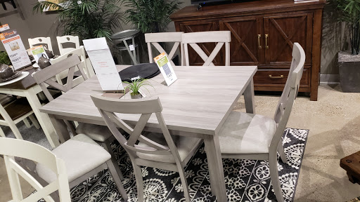 Furniture Store «Ashley Furniture HomeStore», reviews and photos, 3000 Gateway St #300, Springfield, OR 97477, USA