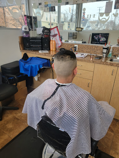 Hair Salon «Whiskers Family Hair Care», reviews and photos, 1002 Leonard St NW, Grand Rapids, MI 49504, USA